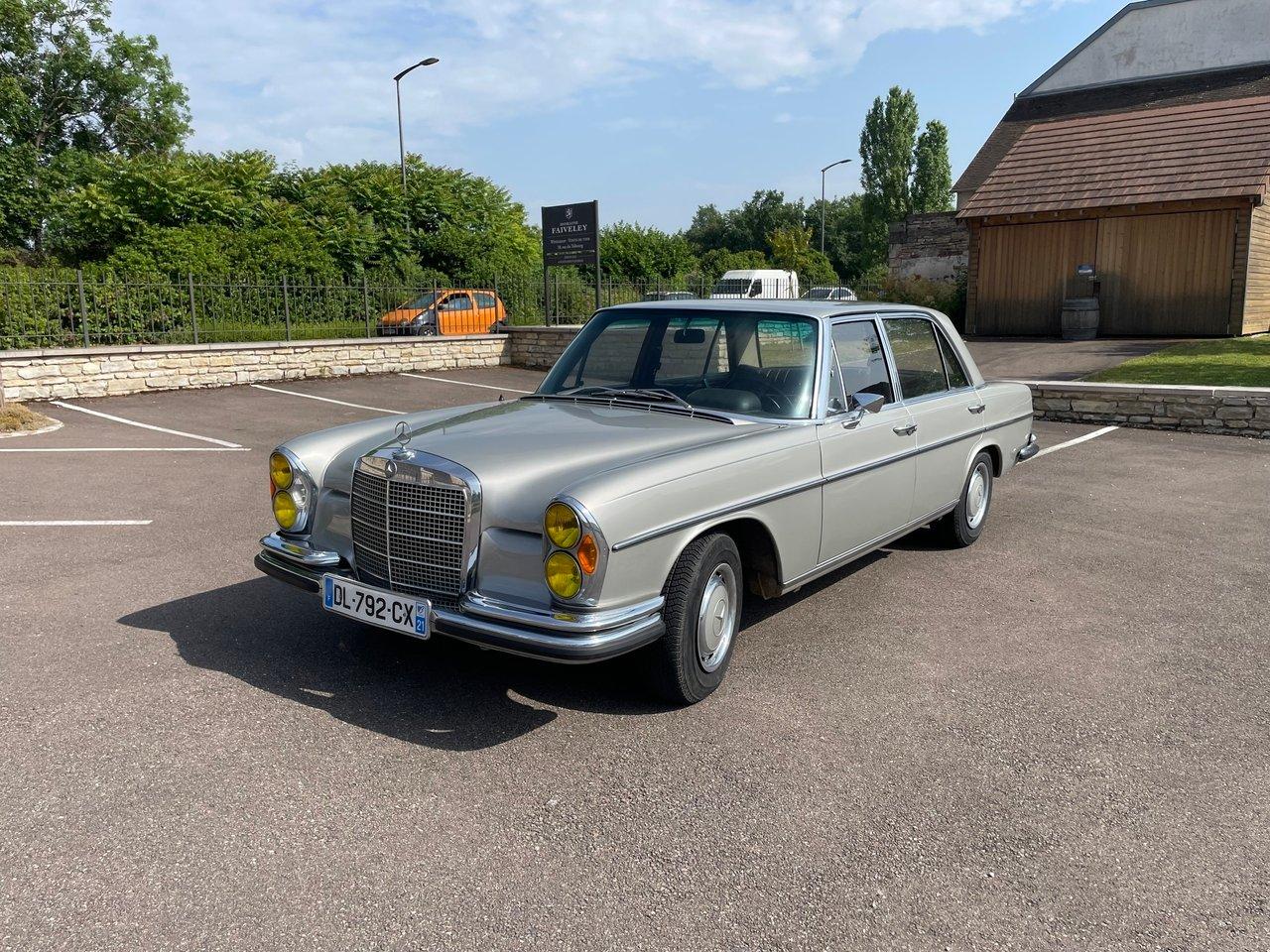 1968 Mercedes-Benz 300 SEL W109 LesAnciennes.com