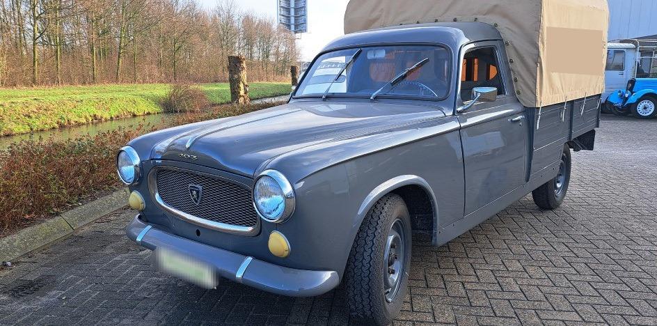 PEUGEOT 403 Pick-up bâché 1.5 - 1965 LesAnciennes.com