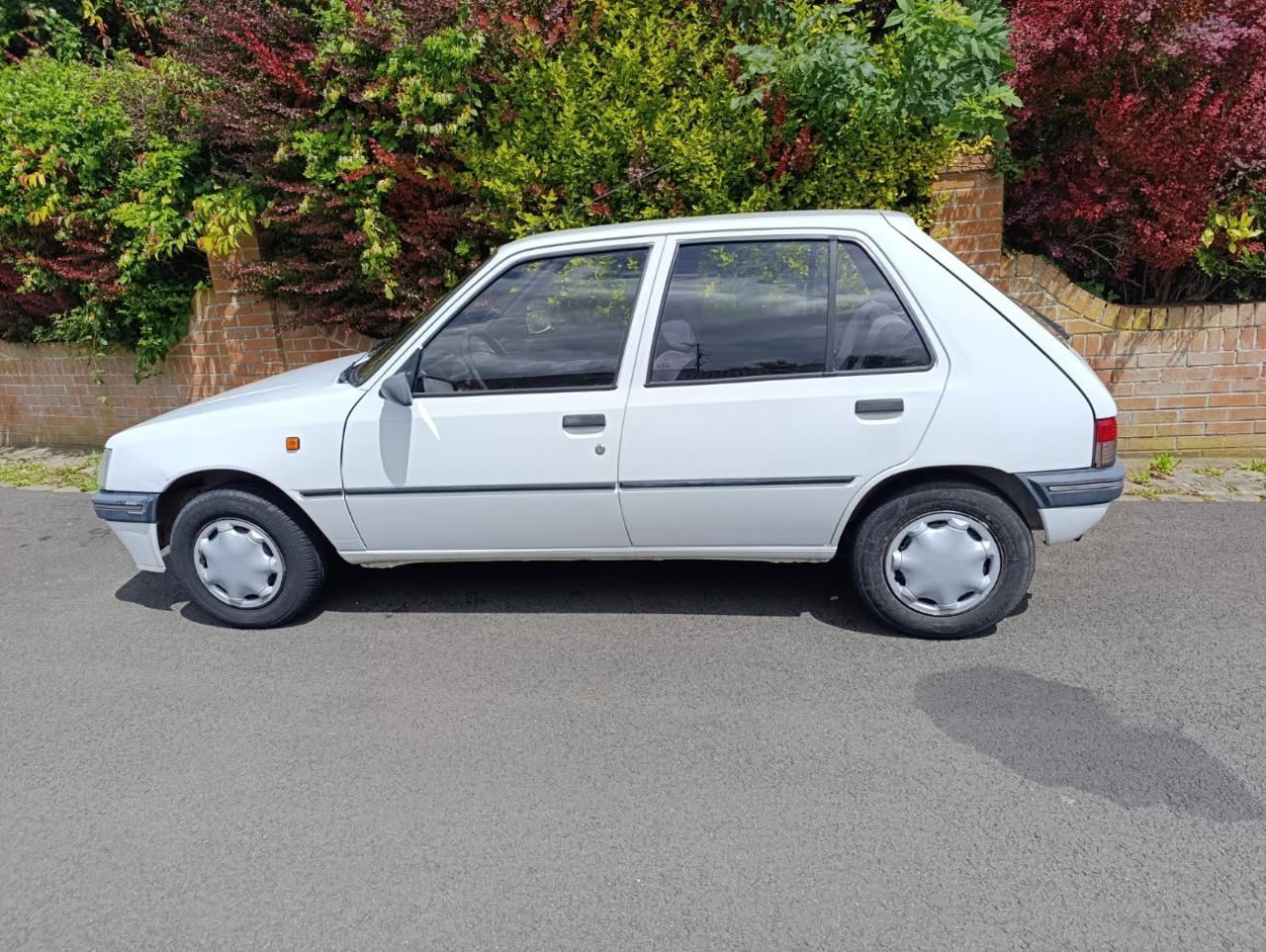PEUGEOT 205 1.1i sacré numéro - 1996 LesAnciennes.com