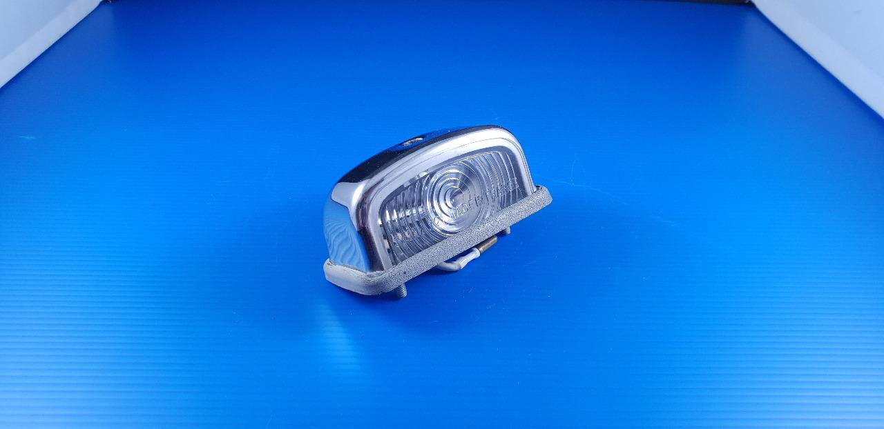 Feu de plaque d'immatriculation CITROEN Acadiane LesAnciennes.com