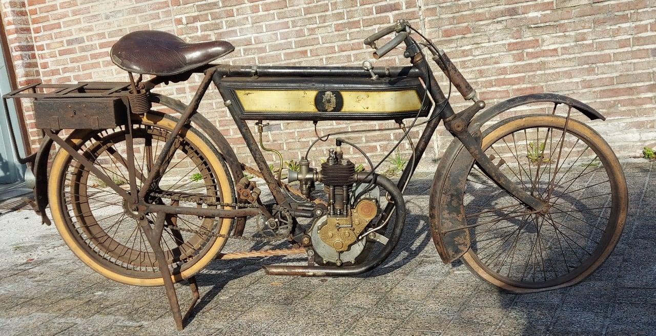 c.1914 Alcyon 2-1/2HP LesAnciennes.com