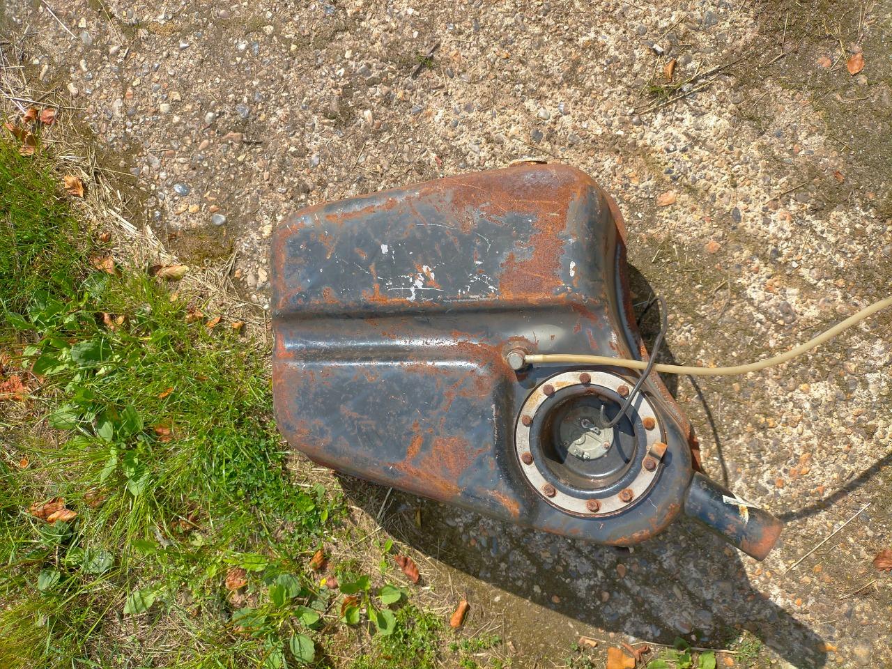 Réservoir JAGUAR MK10 à vendre