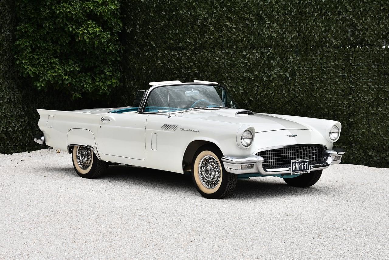 1957 Ford Thunderbird 312CI V8 Ford-O-Matic Automa LesAnciennes.com