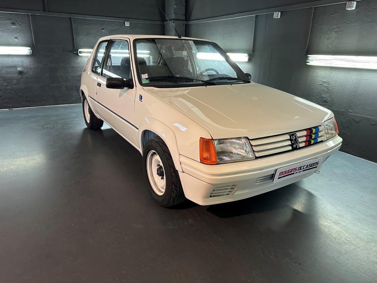 PEUGEOT 205 RALLYE 1.3 103 - 1988 LesAnciennes.com