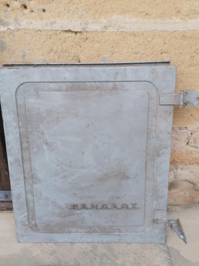 Porte PEUGEOT J7 LesAnciennes.com