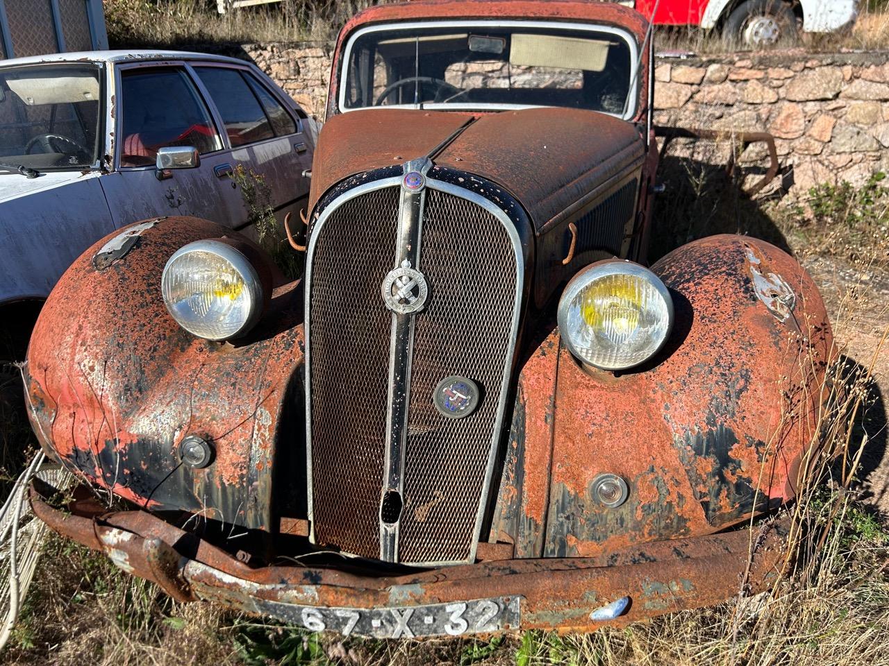 HOTCHKISS 864 Berline S49 - 1950 LesAnciennes.com
