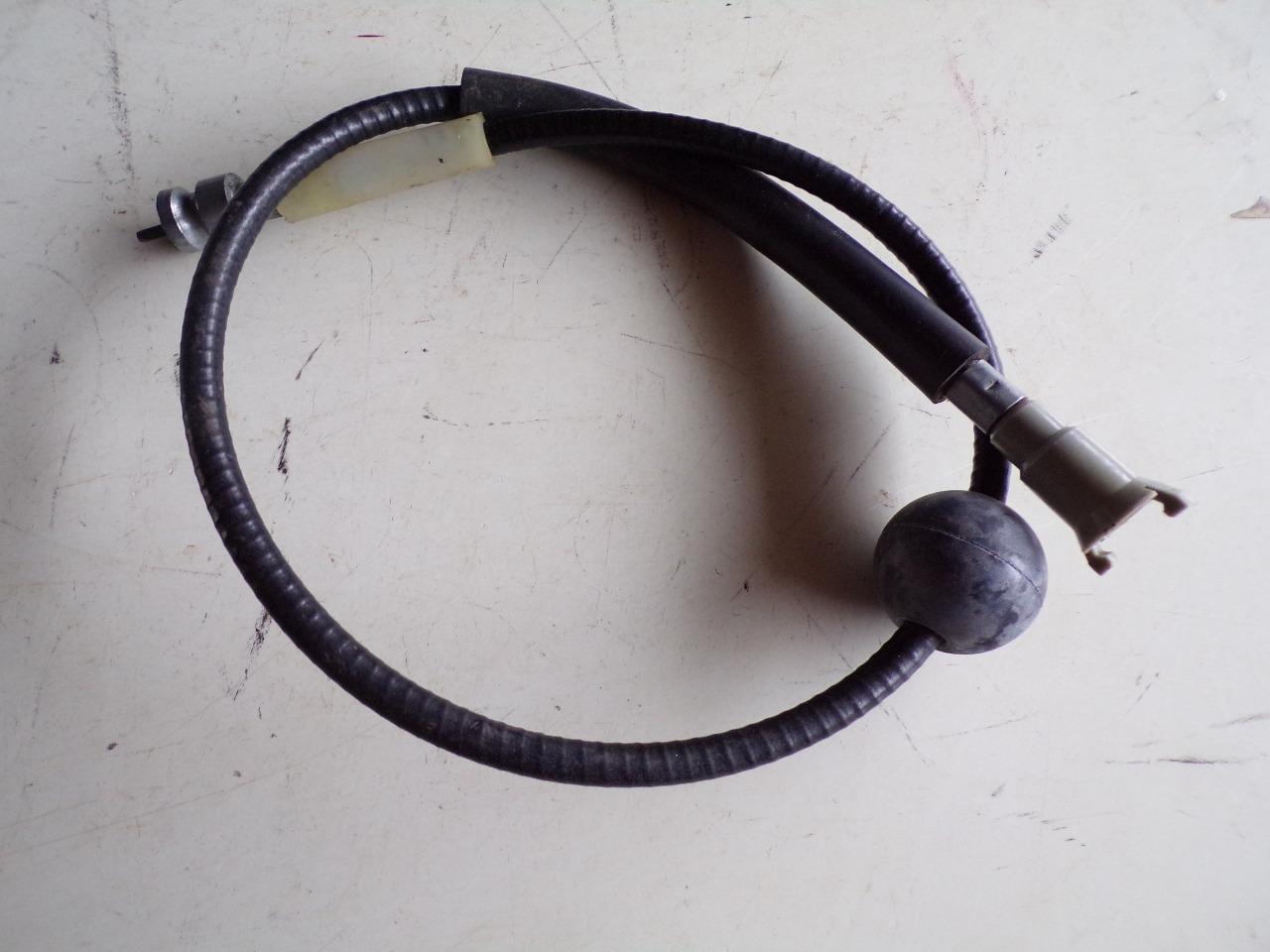 Câble de compteur PEUGEOT 305 LesAnciennes.com