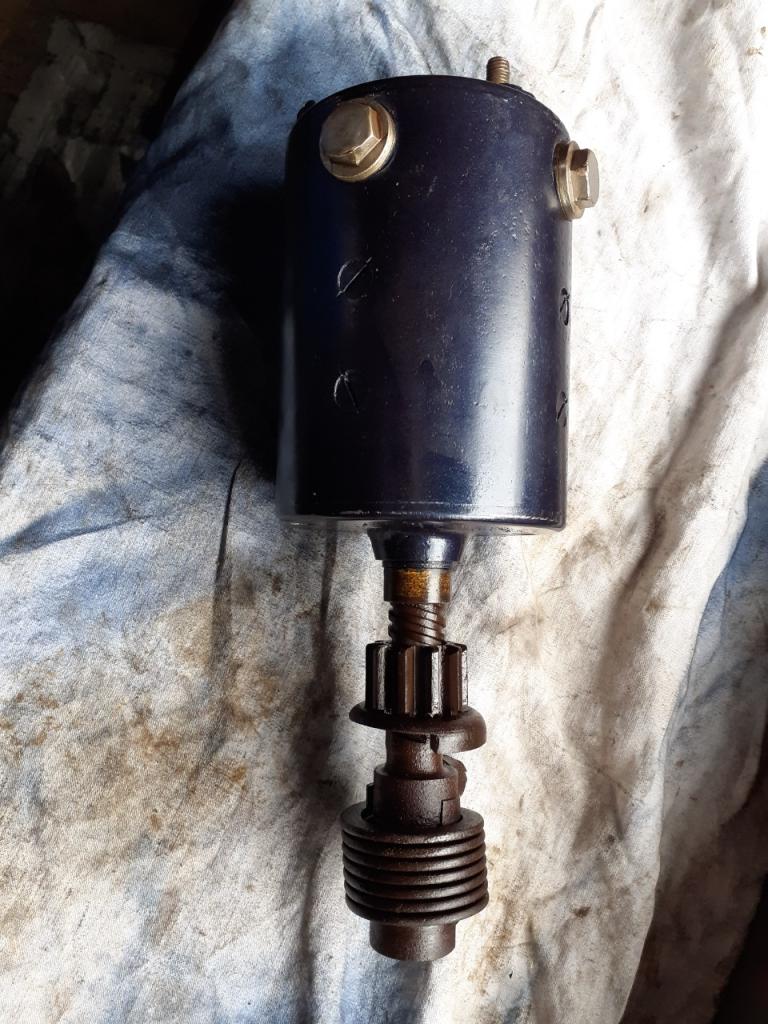 Pièces DUCELIER 6 VOLTS démarreur 10 dents LesAnciennes.com