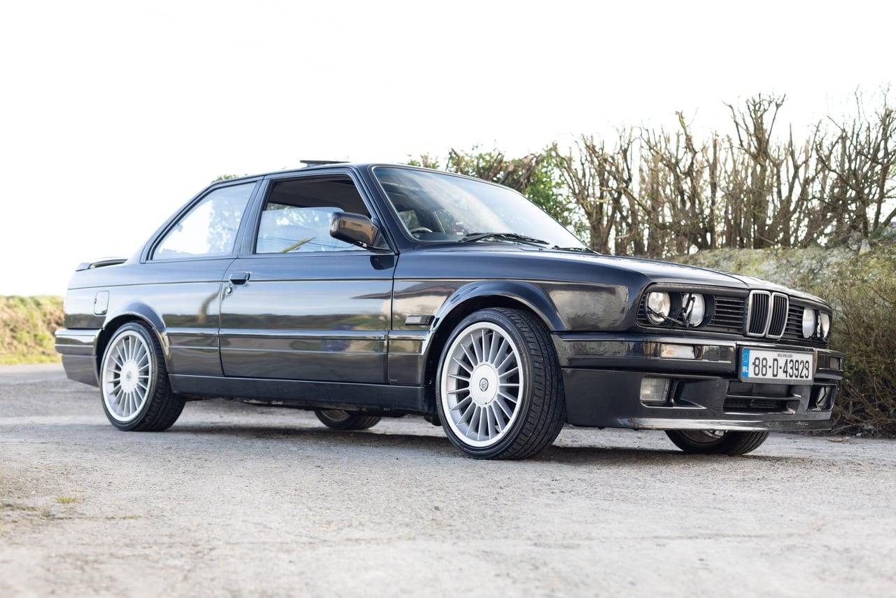 1988 BMW E30 325 LesAnciennes.com