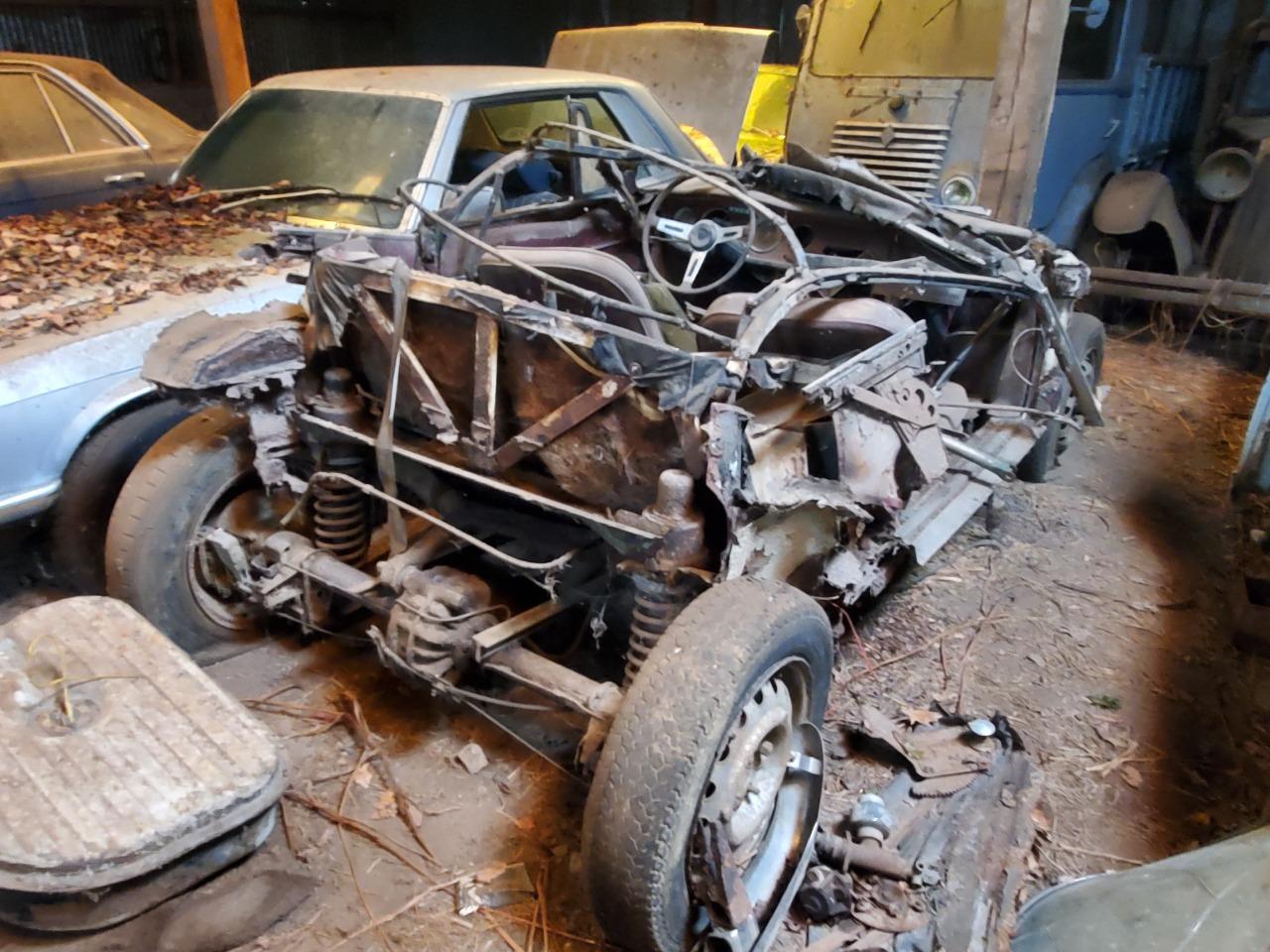 ALFA ROMEO Giulia GTC - 1966 LesAnciennes.com