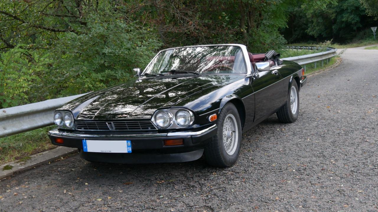 JAGUAR XJS V12 Cabriolet - 1989 LesAnciennes.com