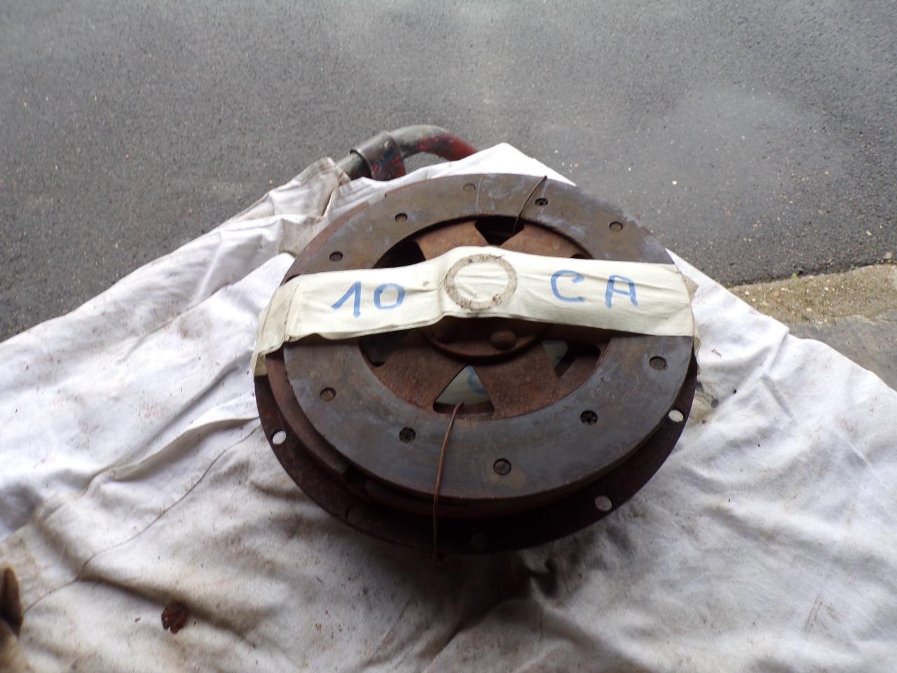 Lot de pièces DIVERS divers LesAnciennes.com