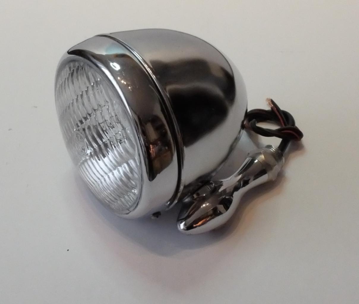 Phare DIVERS Divers / Autres LesAnciennes.com