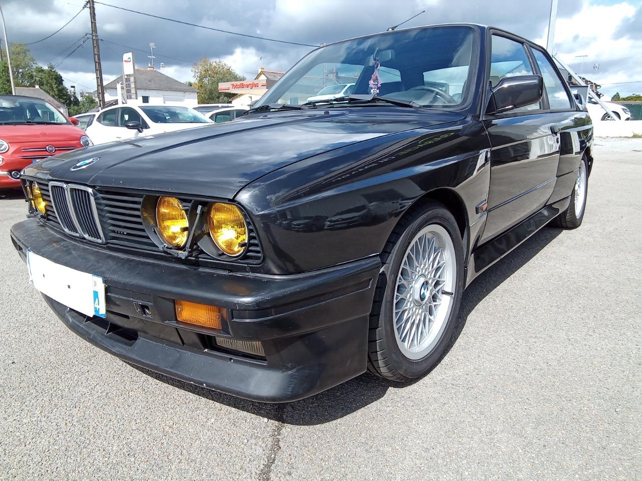 BMW M3 E30 - 1987 LesAnciennes.com