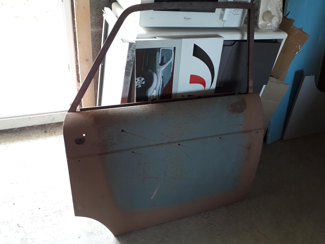 Porte PEUGEOT 404 LesAnciennes.com