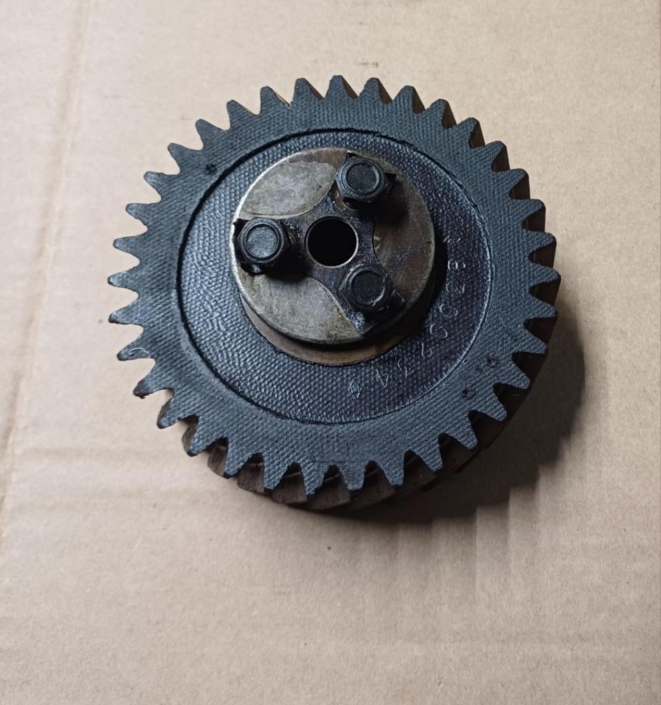 Pièces RENAULT 4 (R4) SUPER LUXE LesAnciennes.com