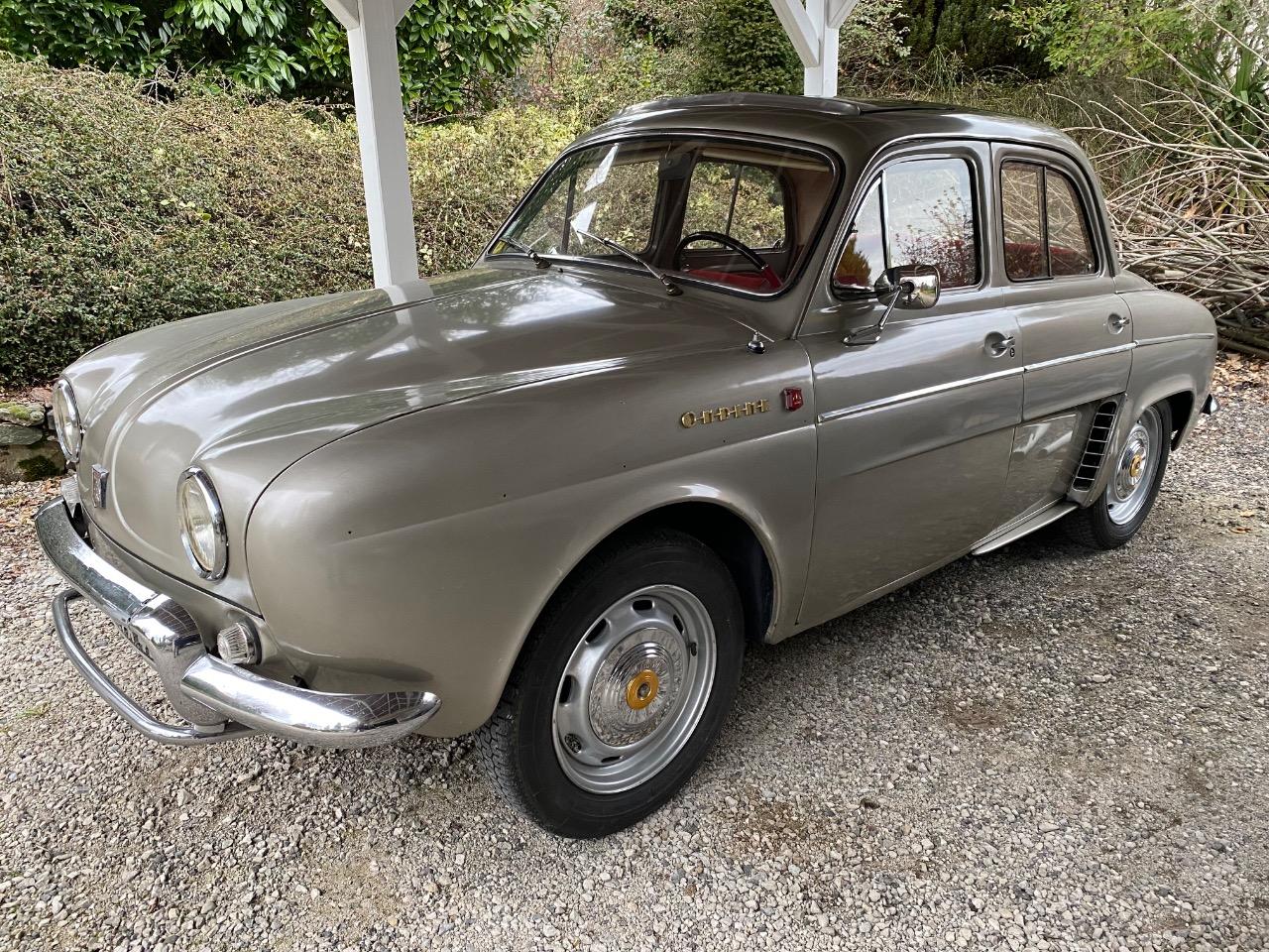 RENAULT Ondine Gordini - 1961 LesAnciennes.com