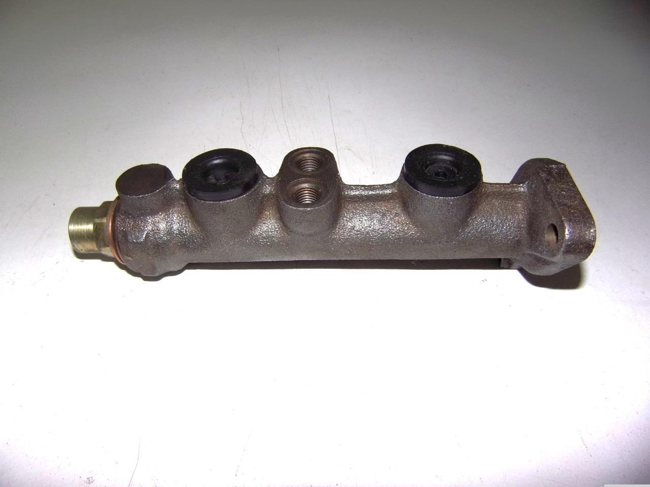 MAITRE-CYLINDRE DE FREIN pour FIAT 127 LesAnciennes.com