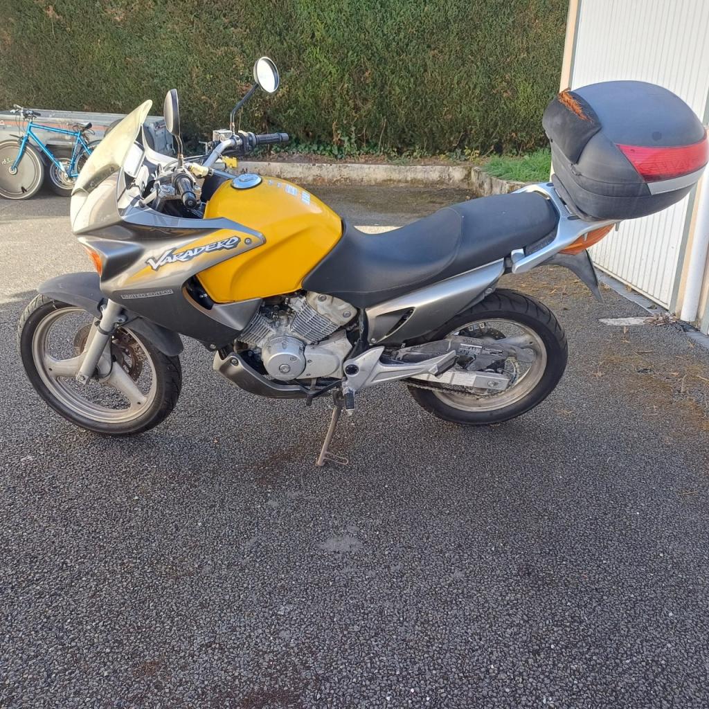 HONDA XL 125 varadero limited edo - 2004 LesAnciennes.com