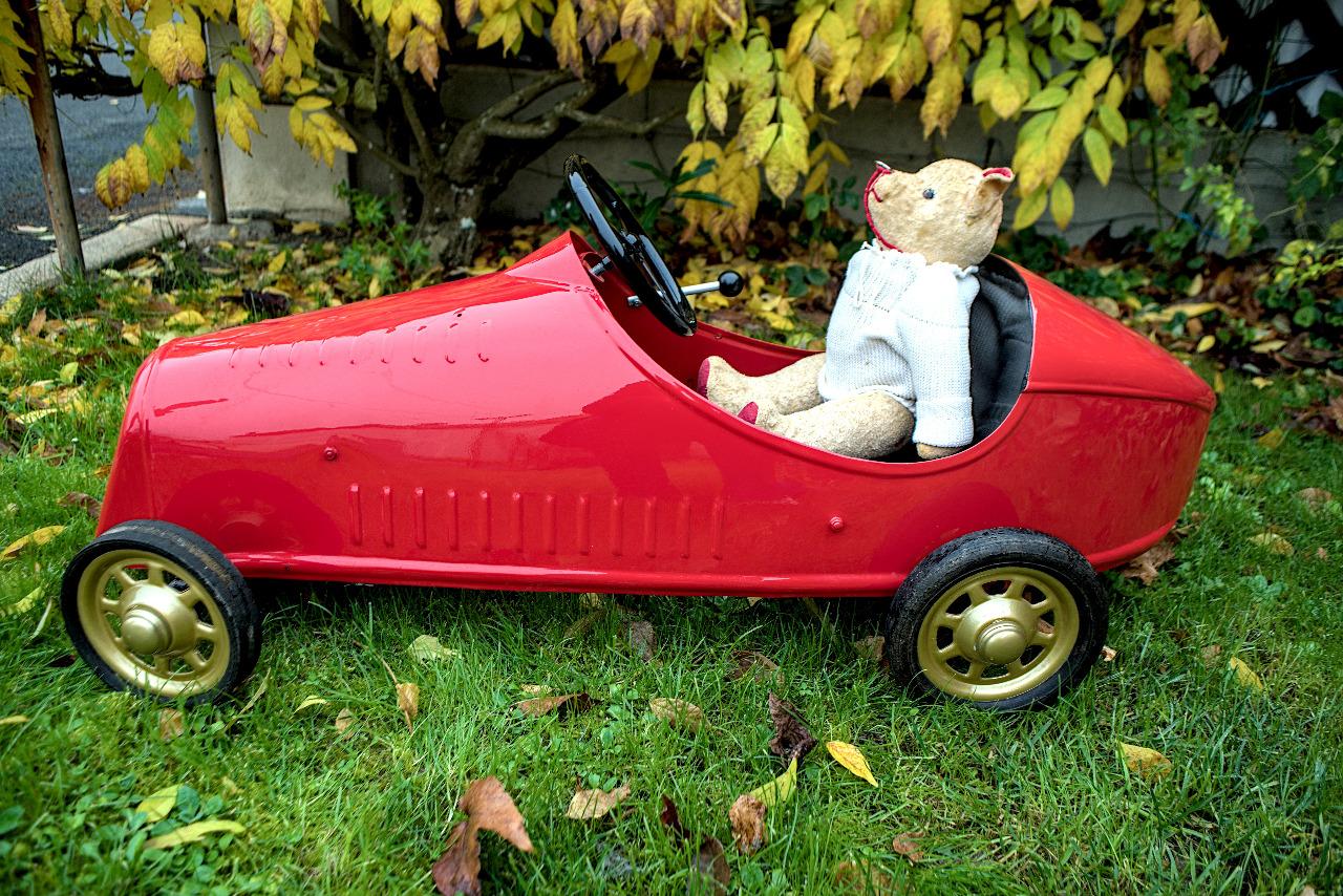 Voiture à pédale année 1950 type F1 LesAnciennes.com