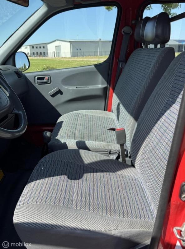 1999 Toyota Hiace, foto 7