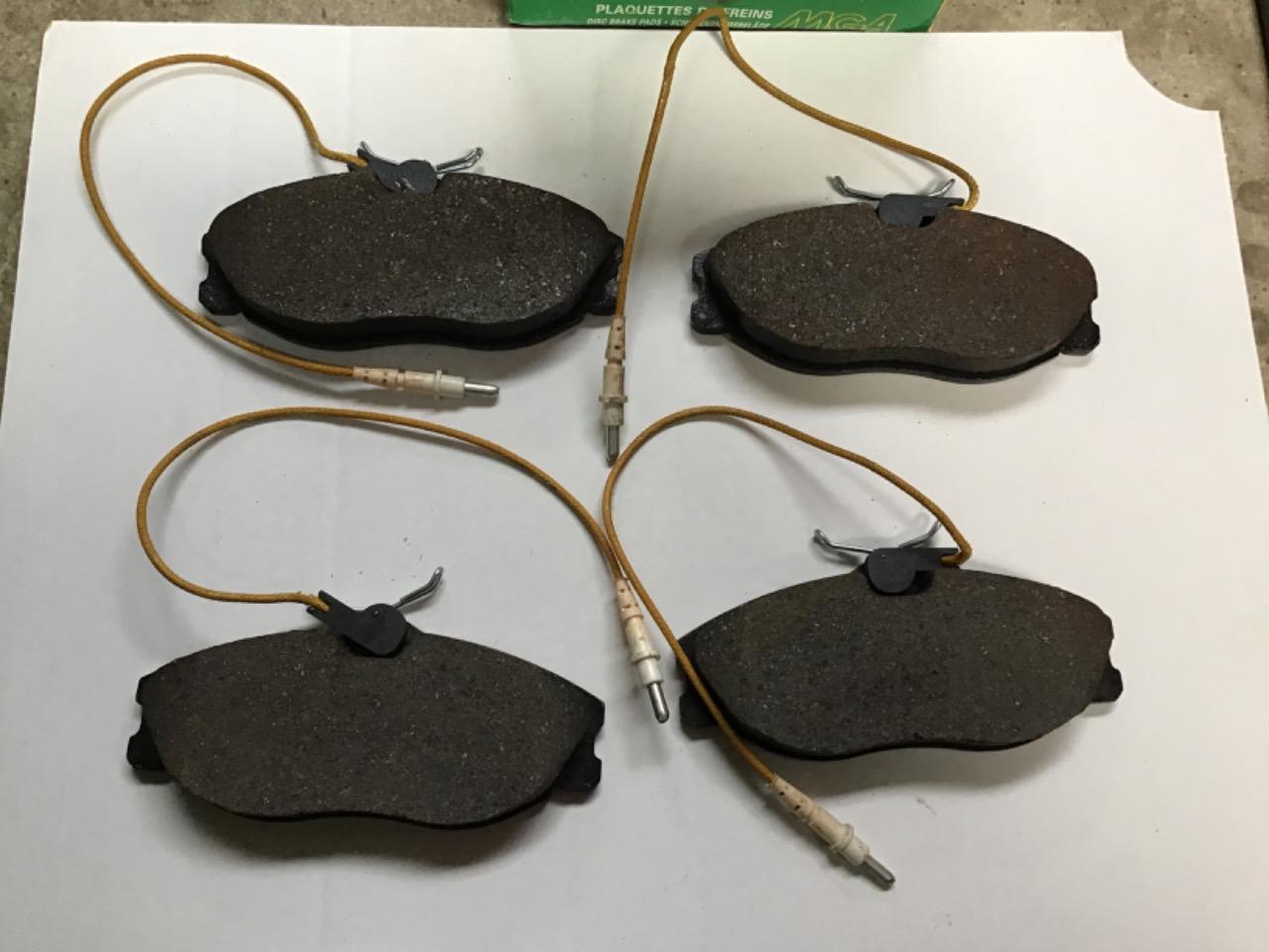 PLAQUETTES FREINS PEUGEOT 406/306 CITROËN XSARA ZX LesAnciennes.com