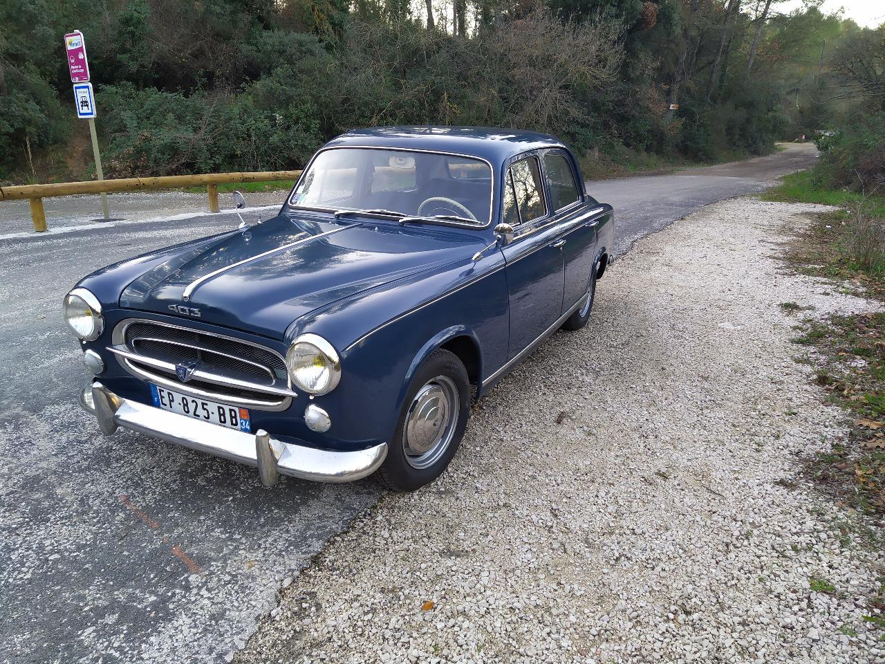 PEUGEOT 403 8 cv - 1959 LesAnciennes.com