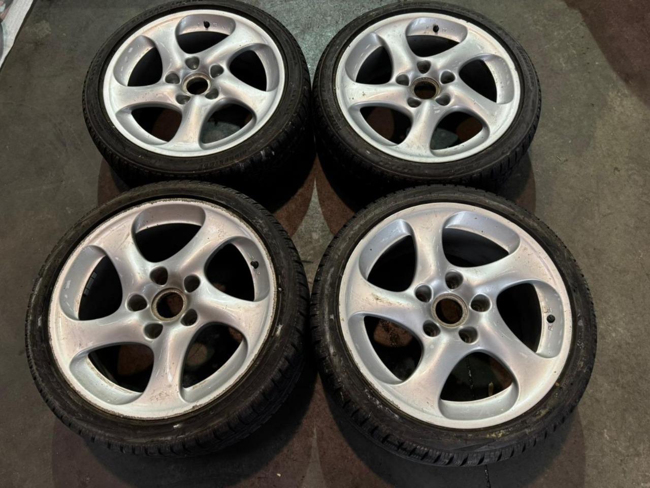 Jantes PORSCHE 996 4S LesAnciennes.com