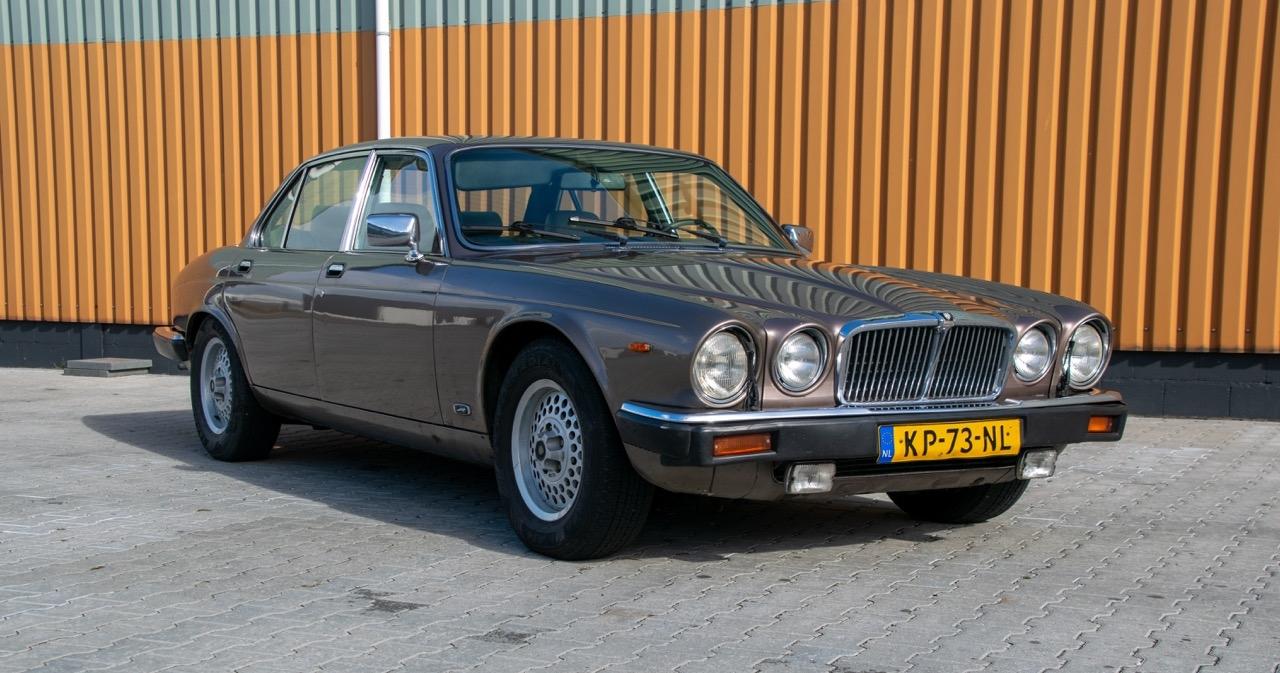 1984 Jaguar Sovereign Series III LesAnciennes.com