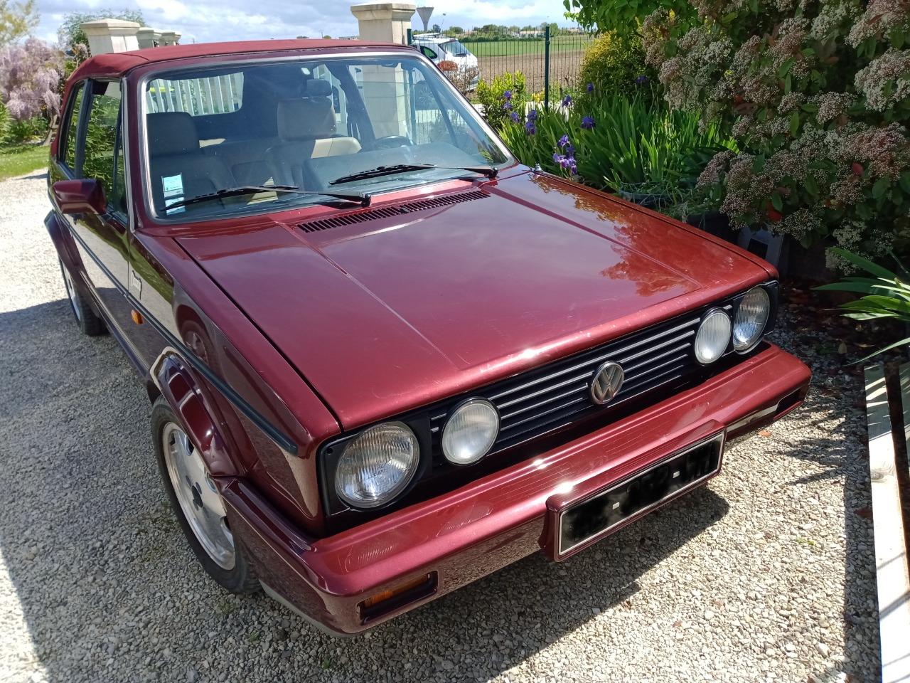 VOLKSWAGEN Golf cabriolet - 1993 LesAnciennes.com