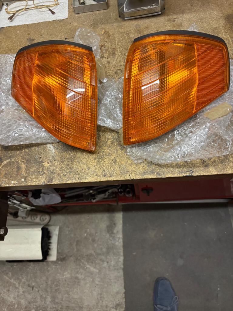 Clignotants MERCEDES Cabriolet R 129 LesAnciennes.com