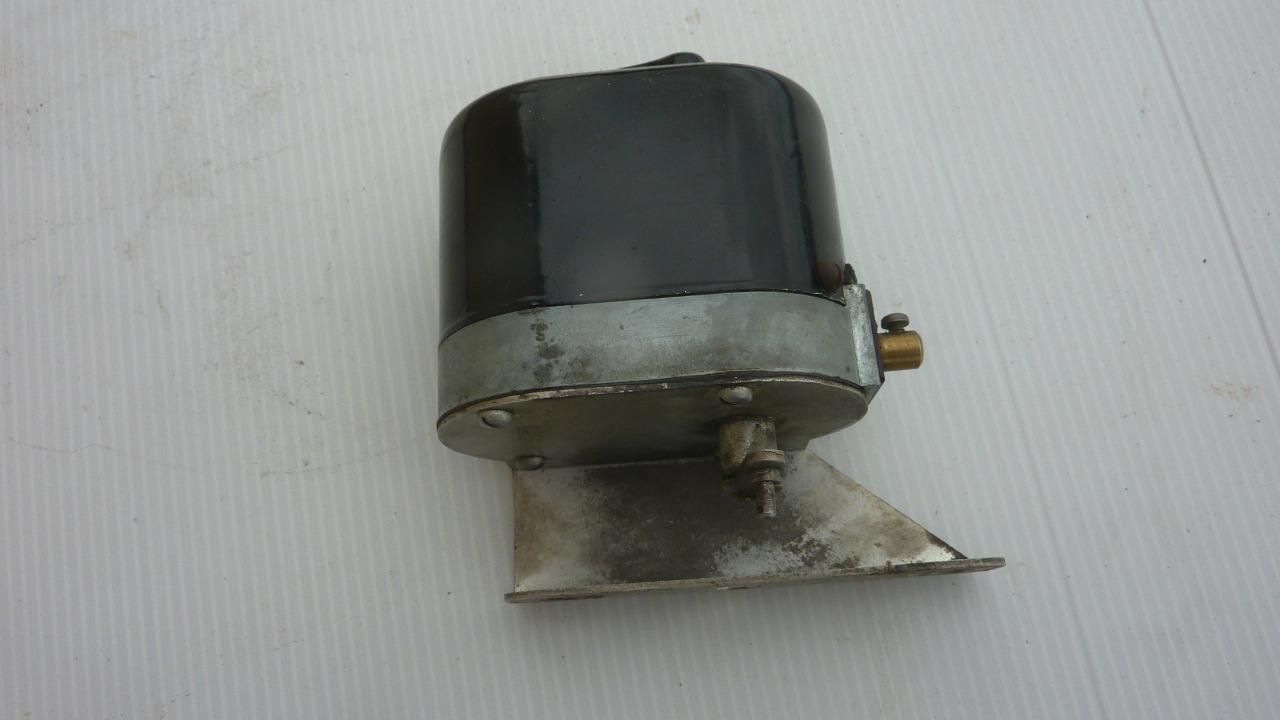 Moteur éssuie glace neuf SIMCA 8 1100 LesAnciennes.com