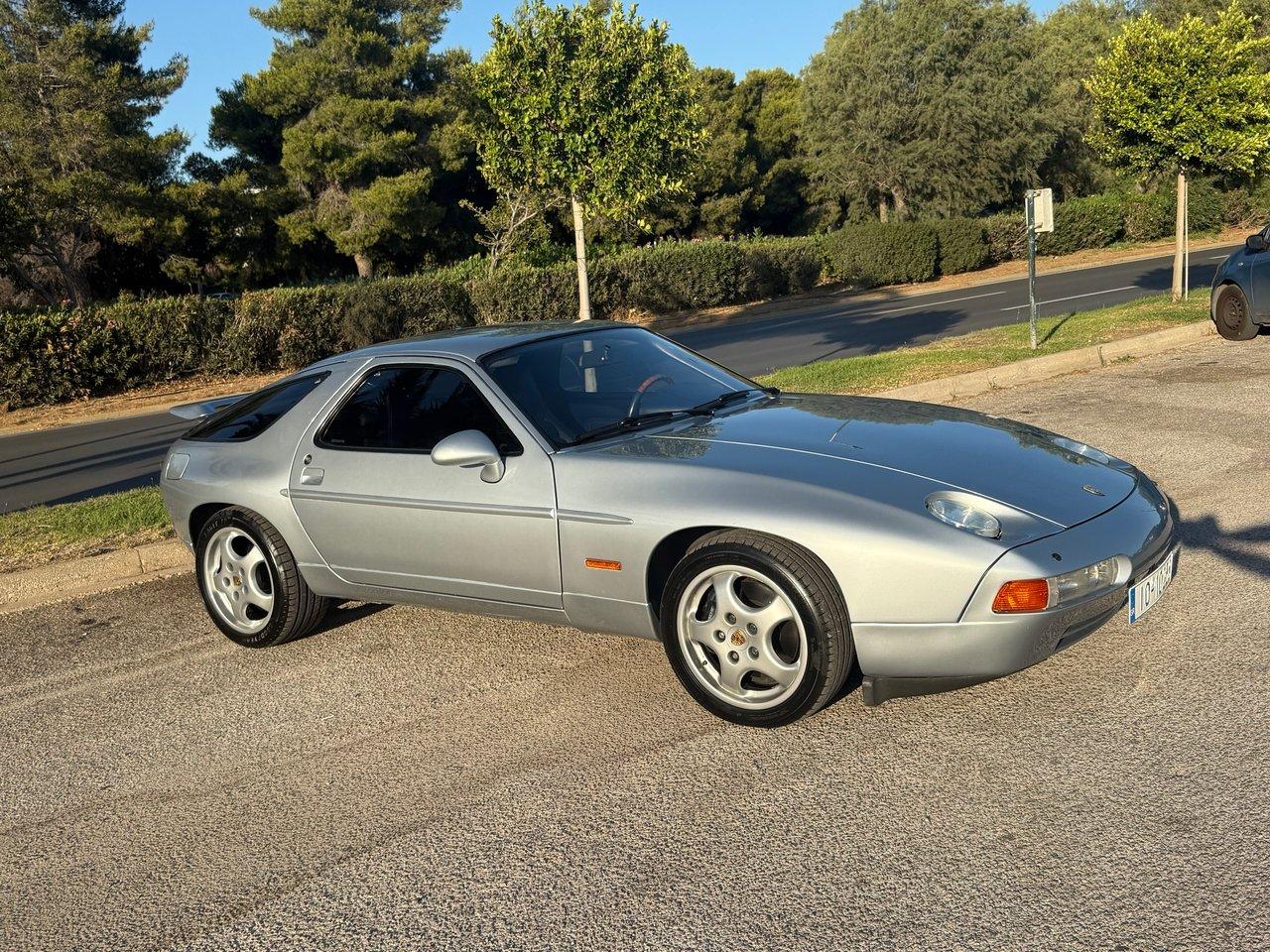 1993 Porsche 928 GTS LesAnciennes.com