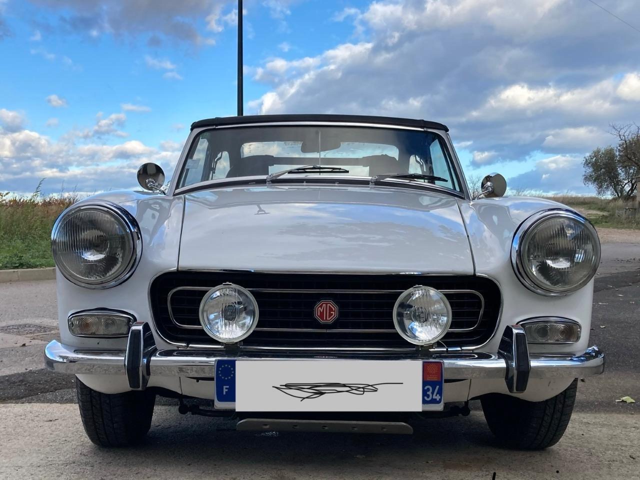 MG Midget - 1970 LesAnciennes.com