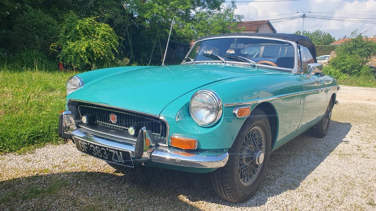 MG MGB US conduite à gauche - 1972 LesAnciennes.com
