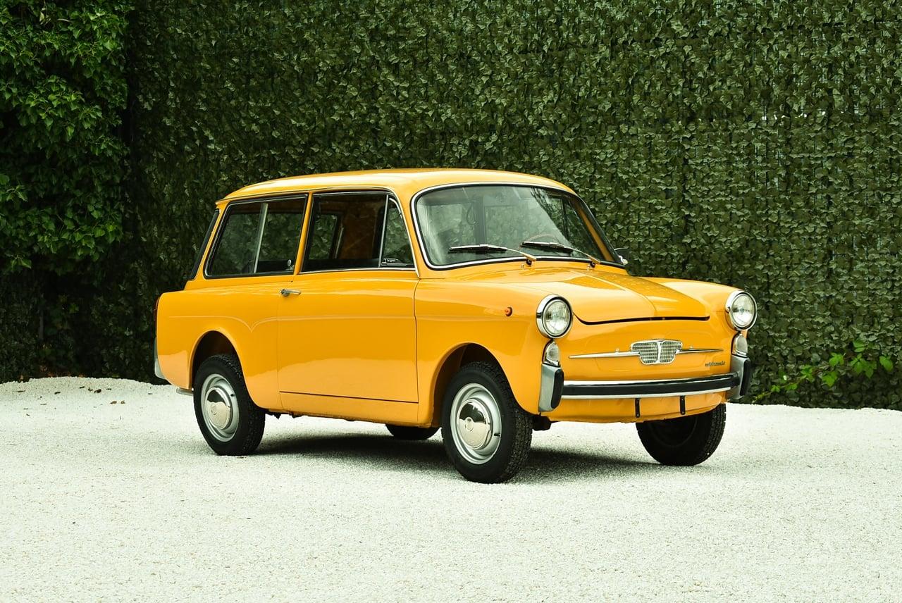 1968 Autobianchi Bianchina Panoramica LesAnciennes.com