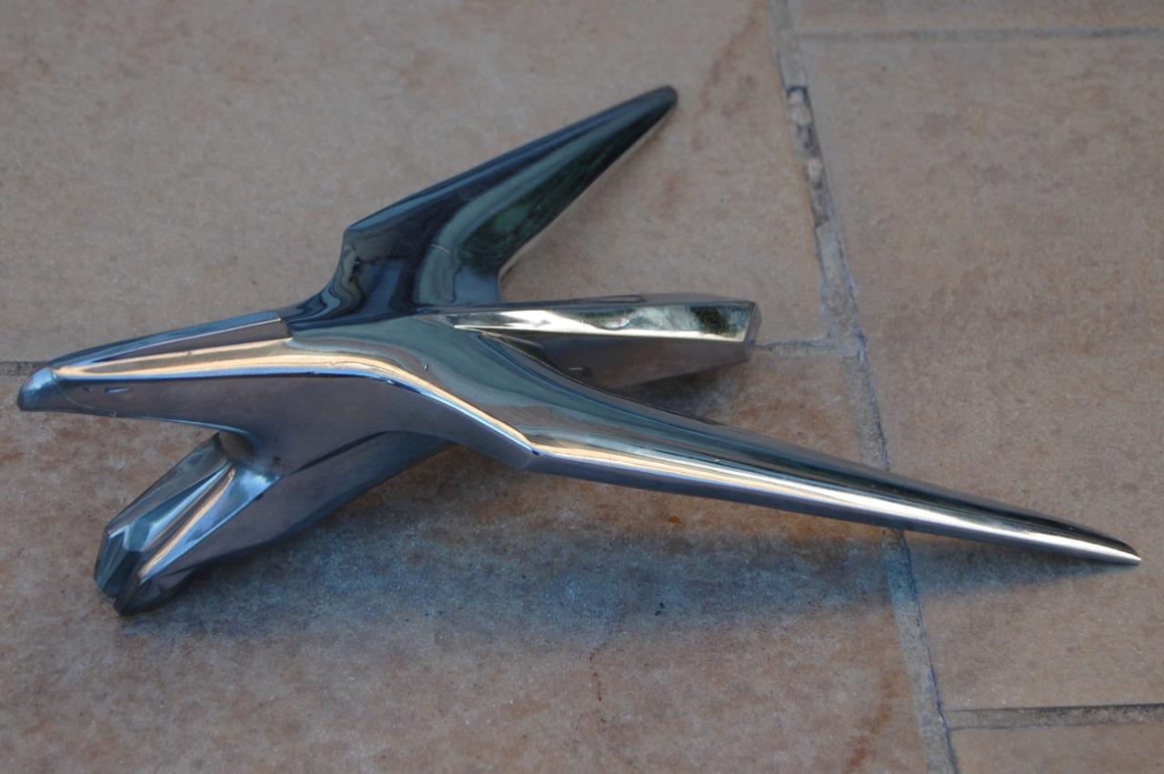 Mascotte capot chrysler windsor 1955 usa oldtimer LesAnciennes.com