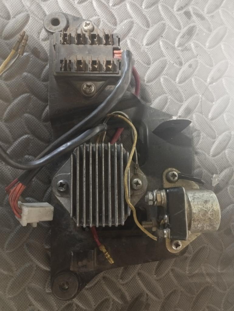 Pièces électrique SUZUKI GS 1000 LesAnciennes.com