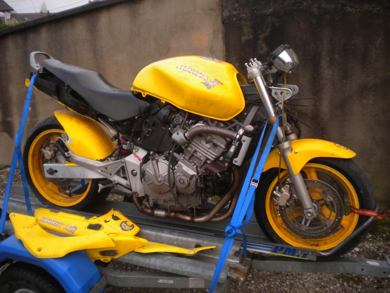 Pièces HONDA 600 Hornet pour pièces détachée LesAnciennes.com