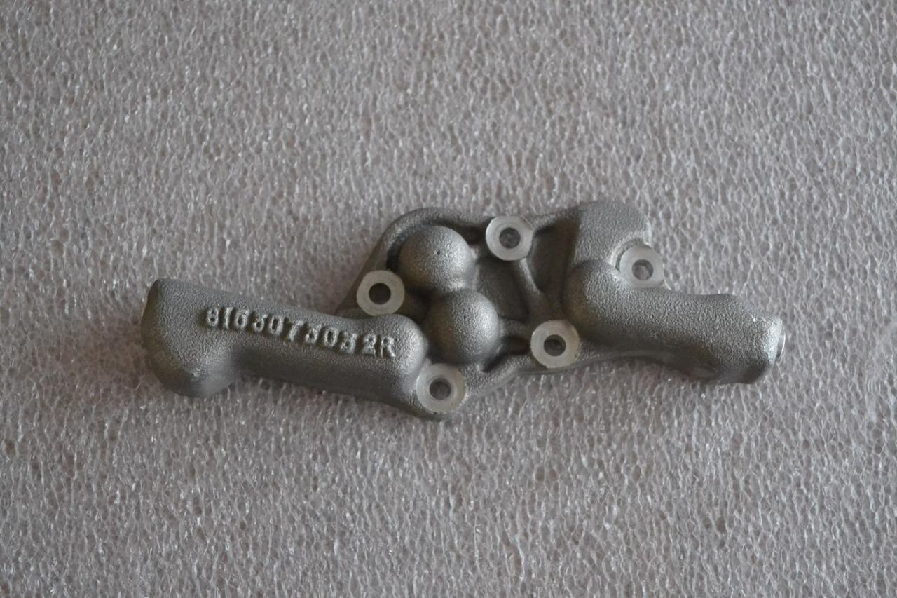 Couvercle embout de boite 915 PORSCHE 911 RSR LesAnciennes.com