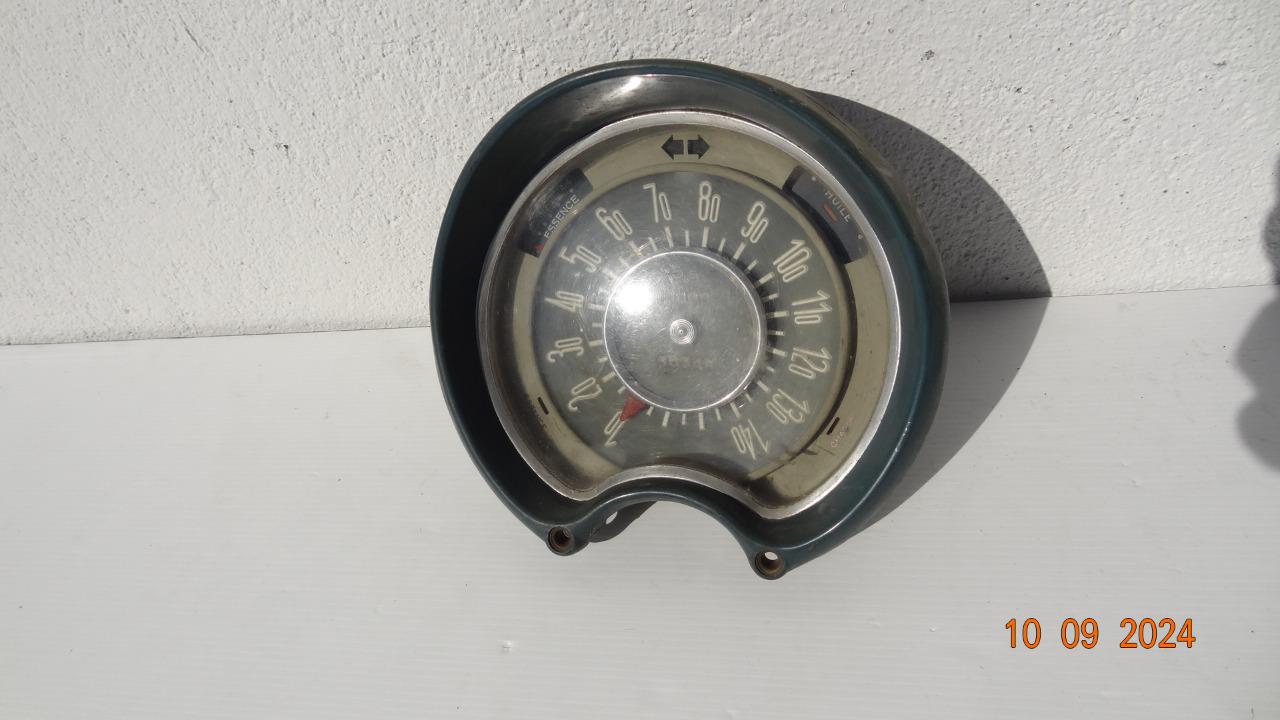 Bloc compteur SIMCA Aronde LesAnciennes.com