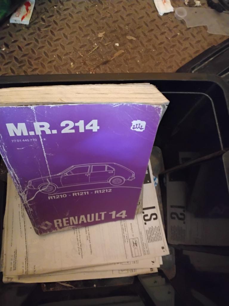 Revue technique Renault 14 LesAnciennes.com