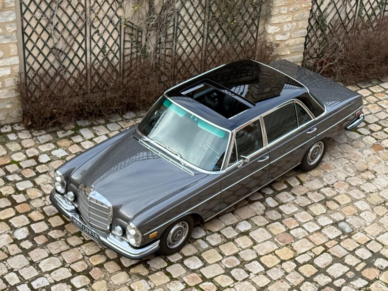 MERCEDES 300 SEL 4.5 Exceptionnelle - 1972 LesAnciennes.com
