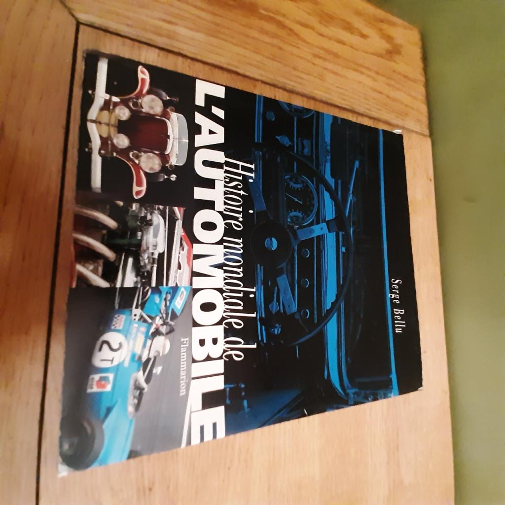 Livre histoire mondial de l automobile s bellu LesAnciennes.com