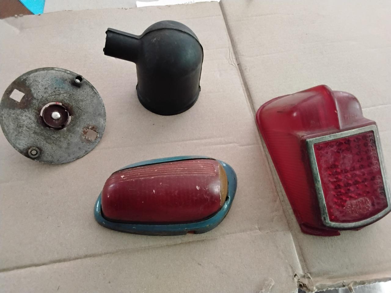 Feux CITROEN 2CV AZA LesAnciennes.com