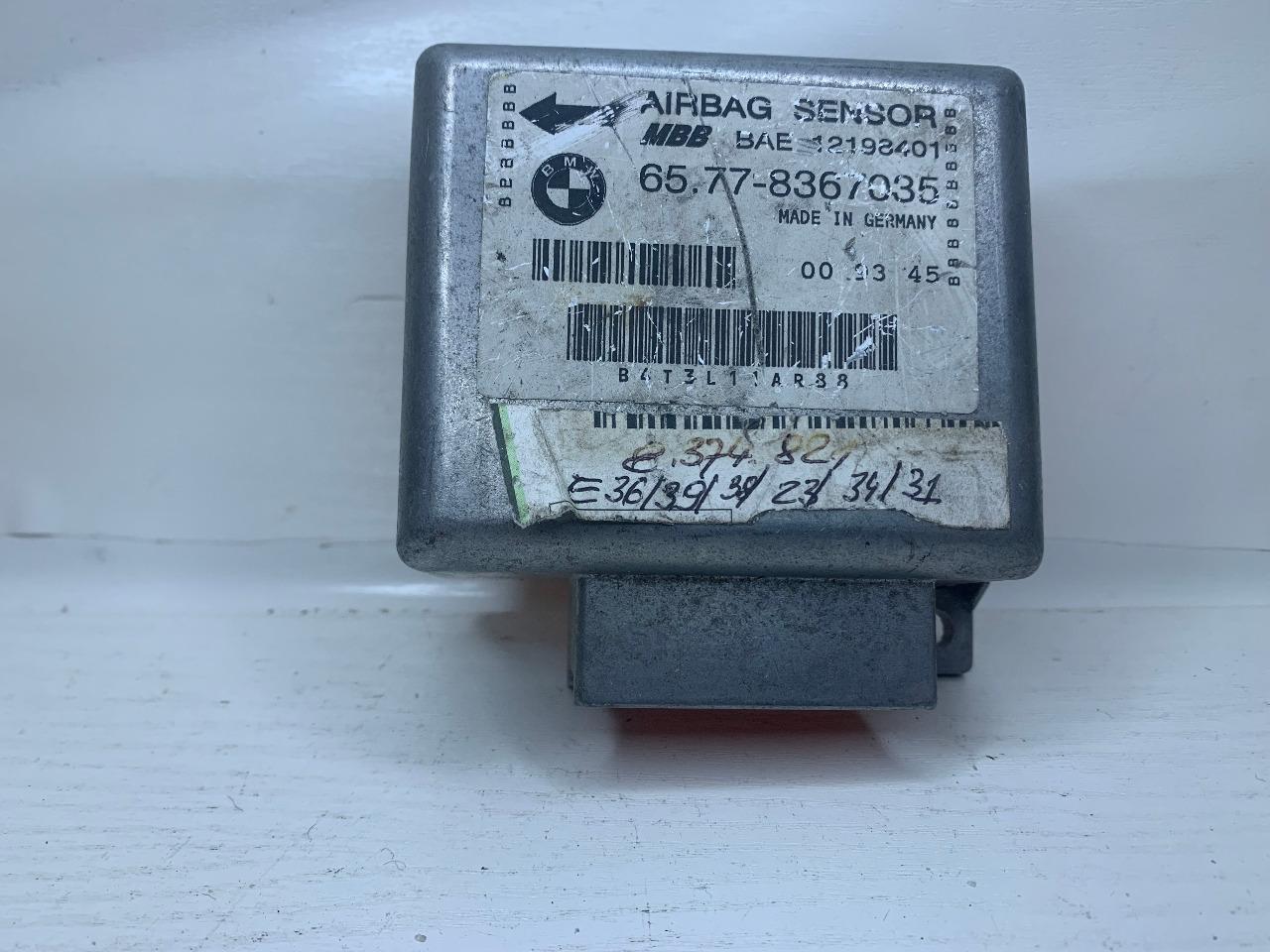 Boitier airbag BMW E 34 -65.77.8.367.035 LesAnciennes.com