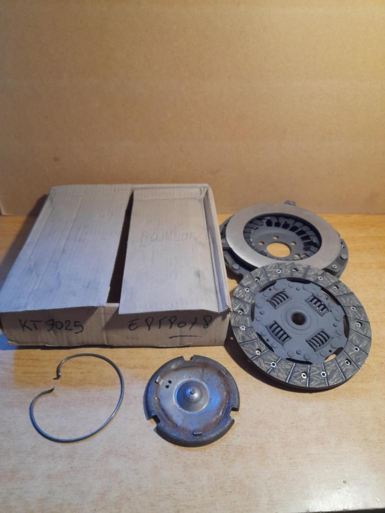 Kit embrayage vw golf 1.5L 1.6L scirocco LesAnciennes.com