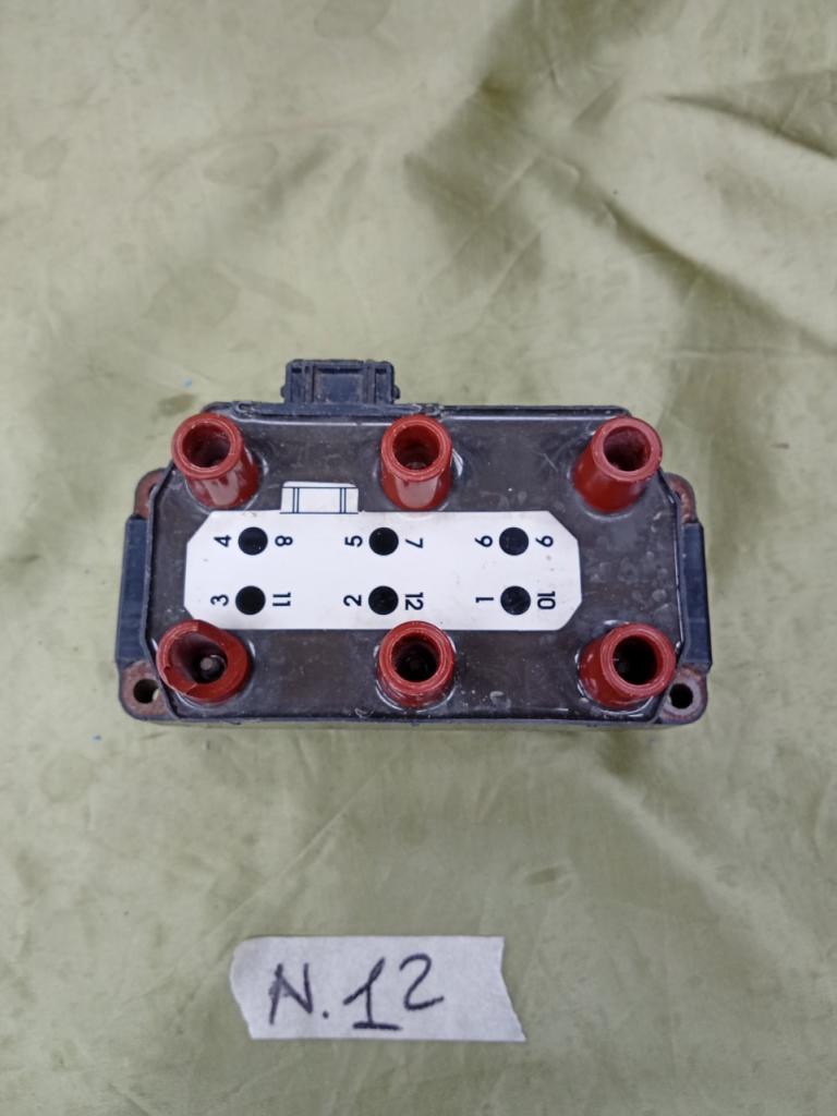 Bobine d'allumage pour Ferrari 456, F512 TR/M,F55 LesAnciennes.com