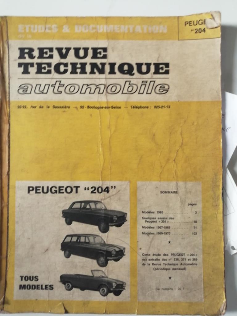 Peugeot 204 revue technique LesAnciennes.com
