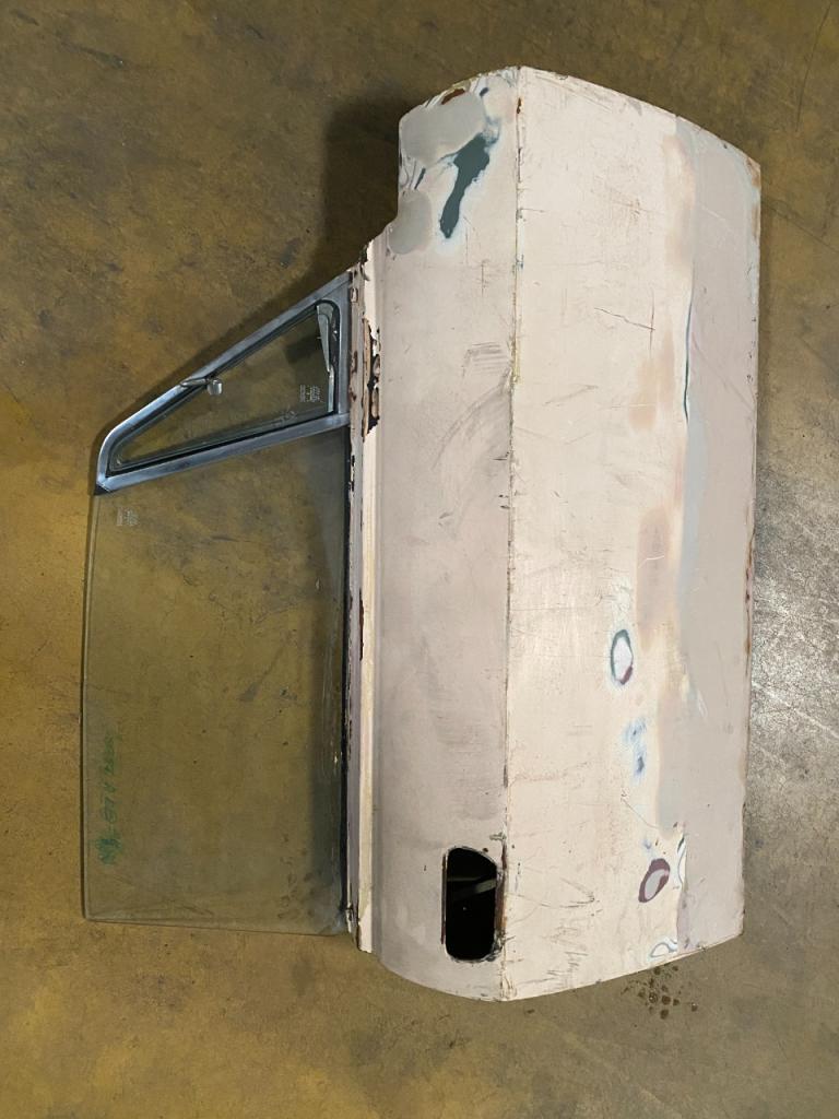 ALFA ROMEO 1750 coupe bertone porte LesAnciennes.com